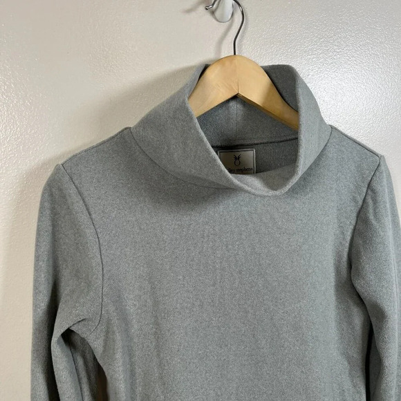 Dudley Stephens Cobble Hill Turtleneck Size XS Gray Vello Fleece Cozy Minimal - Picture 4 of 10